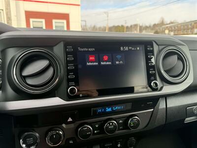 2023 Toyota Tacoma TRD Off-Road   - Photo 33 - Hermon, ME 04401