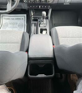 2023 Toyota Tacoma TRD Off-Road   - Photo 19 - Hermon, ME 04401