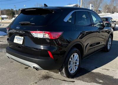 2022 Ford Escape SE   - Photo 7 - Hermon, ME 04401