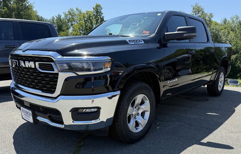 2025 RAM 1500 Big Horn   - Photo 1 - Hermon, ME 04401