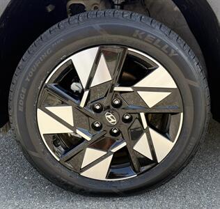 2024 Hyundai KONA SEL - Photo 9 - Hermon, ME 04401