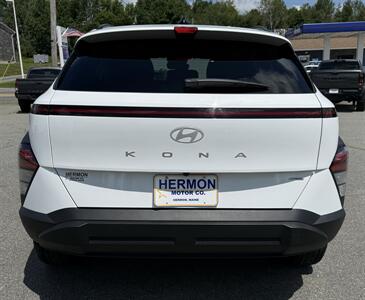 2024 Hyundai KONA SEL - Photo 6 - Hermon, ME 04401