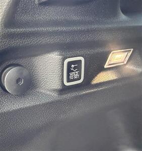 2023 Jeep Grand Cherokee L Limited   - Photo 17 - Hermon, ME 04401