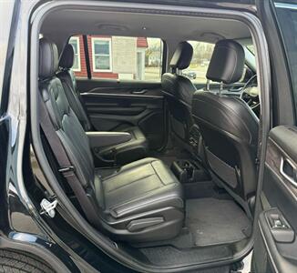 2023 Jeep Grand Cherokee L Limited   - Photo 19 - Hermon, ME 04401