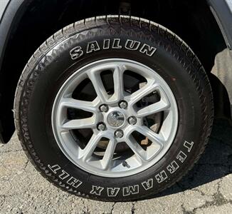 2020 Jeep Grand Cherokee Laredo E - Photo 10 - Hermon, ME 04401