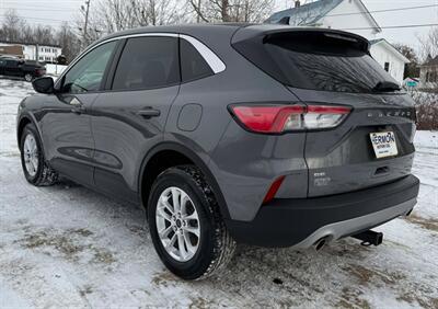 2022 Ford Escape SE   - Photo 5 - Hermon, ME 04401