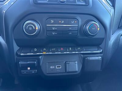 2022 Chevrolet Silverado 1500 Limited Custom Trail Boss   - Photo 25 - Hermon, ME 04401