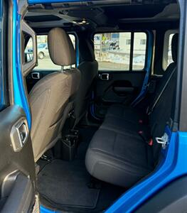 2022 Jeep Wrangler Sport S  Altitude - Photo 13 - Hermon, ME 04401