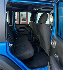 2022 Jeep Wrangler Sport S  Altitude - Photo 15 - Hermon, ME 04401