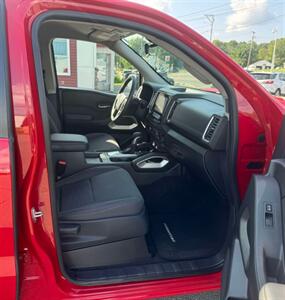 2023 Nissan Frontier SV   - Photo 16 - Hermon, ME 04401