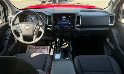 2023 Nissan Frontier SV   - Photo 18 - Hermon, ME 04401