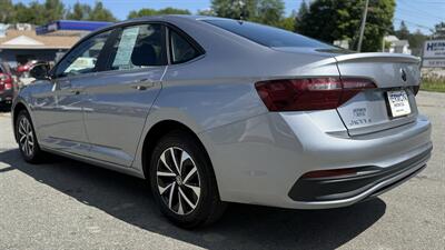 2024 Volkswagen Jetta S - Photo 7 - Hermon, ME 04401