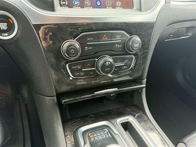 2022 Chrysler 300 Series Touring L - Photo 34 - Hermon, ME 04401
