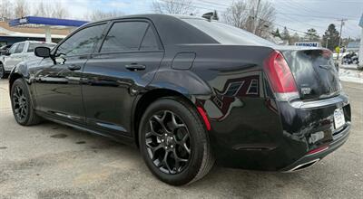 2022 Chrysler 300 Series Touring L - Photo 3 - Hermon, ME 04401