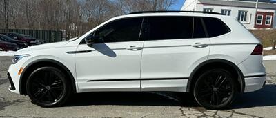 2022 Volkswagen Tiguan SE R-Line Black 4Mot   - Photo 8 - Hermon, ME 04401