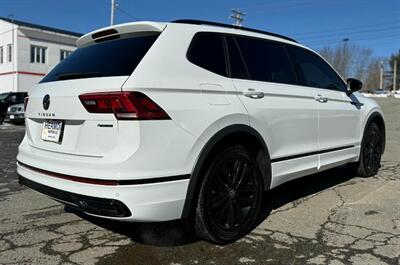 2022 Volkswagen Tiguan SE R-Line Black 4Mot   - Photo 5 - Hermon, ME 04401
