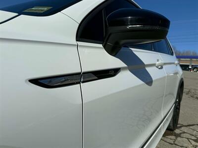 2022 Volkswagen Tiguan SE R-Line Black 4Mot   - Photo 9 - Hermon, ME 04401