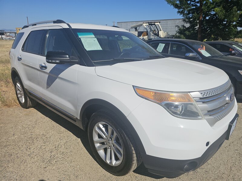 2014 Ford Explorer XLT - Photo 1 - Central Point, OR 97502