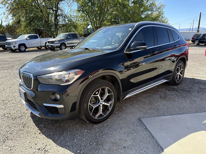 2018 BMW X1 xDrive28i - Photo 4 - Central Point, OR 97502