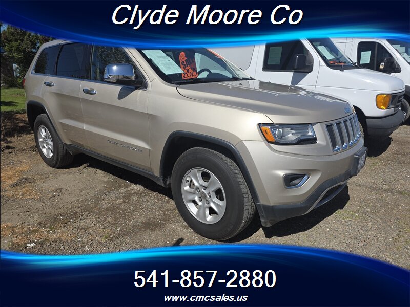 2015 Jeep Grand Cherokee Limited   - Photo 1 - Central Point, OR 97502