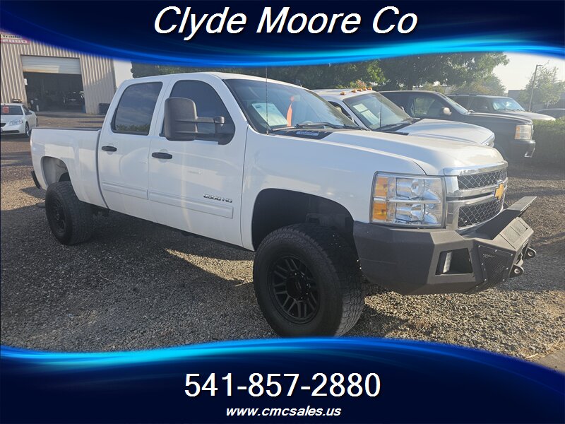 2014 Chevrolet Silverado 2500 LT - Photo 1 - Central Point, OR 97502