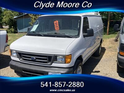 2004 Ford E-250 Full-Size