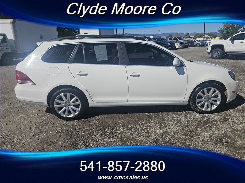 2013 Volkswagen Jetta SportWagen TDI - Photo 3 - Central Point, OR 97502