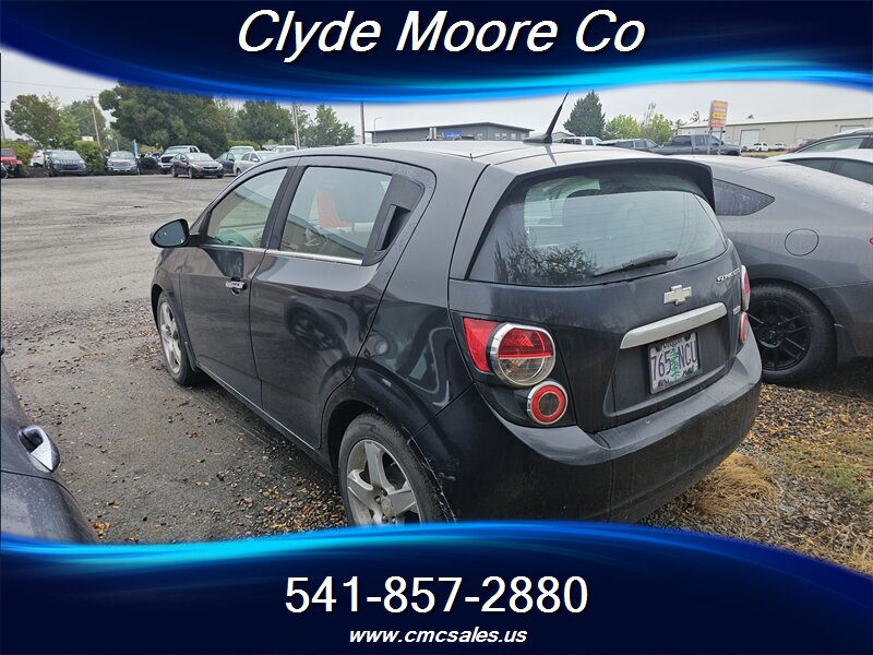 2013 Chevrolet Sonic LTZ Auto - Photo 2 - Central Point, OR 97502