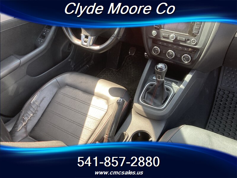2014 Volkswagen Jetta GLI Autobahn PZEV - Photo 3 - Central Point, OR 97502