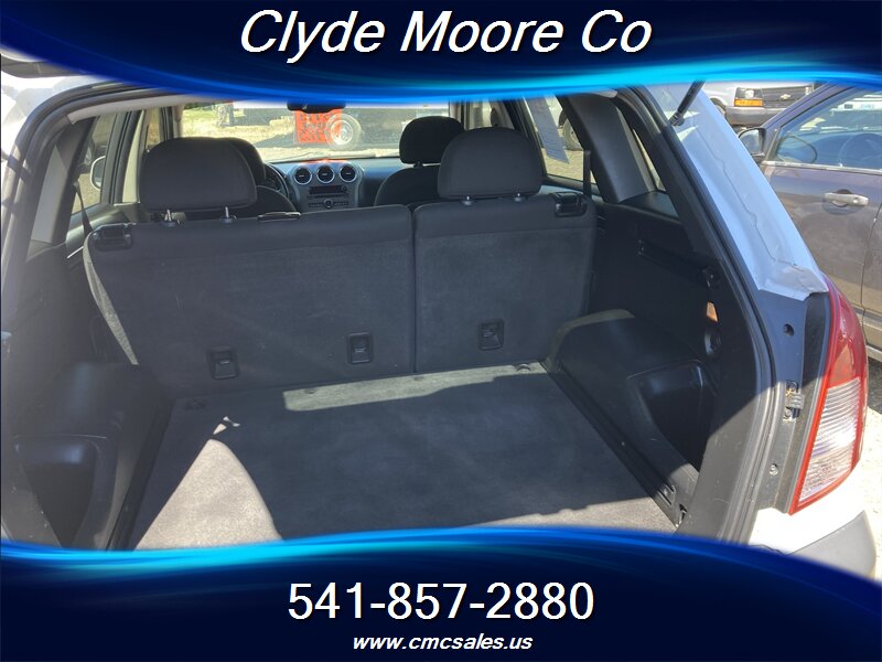2013 Chevrolet Captiva Sport LS - Photo 6 - Central Point, OR 97502