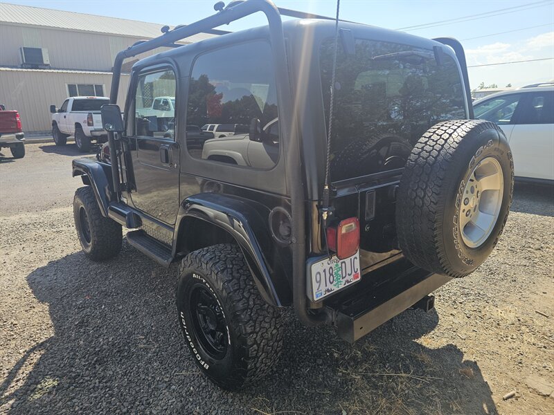 1998 Jeep Wrangler Sahara 2dr Sahara - Photo 3 - Central Point, OR 97502