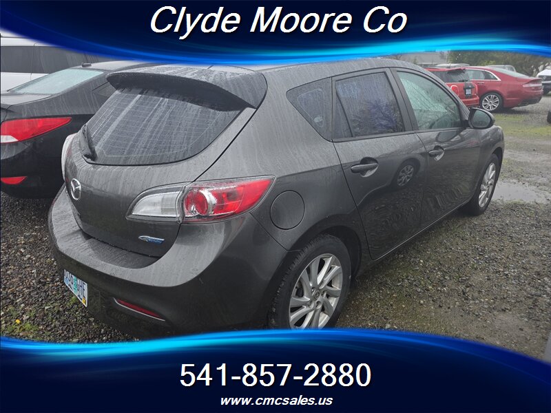 2012 Mazda Mazda3 i Grand Touring - Photo 2 - Central Point, OR 97502