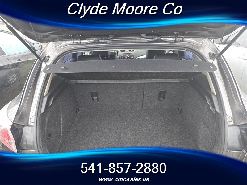 2012 Mazda Mazda3 i Grand Touring - Photo 5 - Central Point, OR 97502