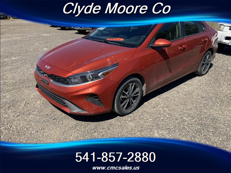Fire Orange 2022 Kia Forte Sedan Front-Wheel Drive Automatic