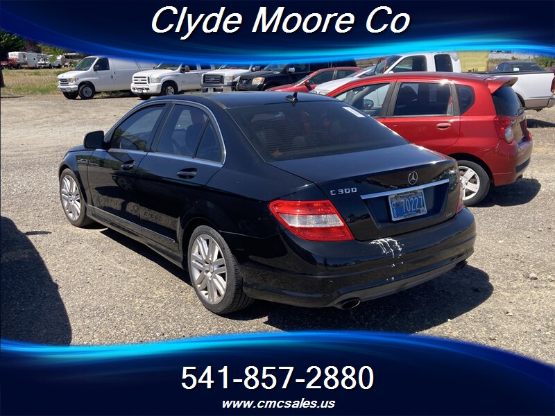 2008 Mercedes-Benz C 300 Luxury 4MATIC - Photo 2 - Central Point, OR 97502