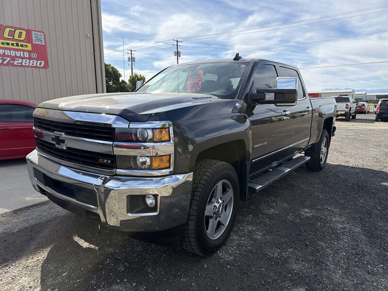 2016 Chevrolet Silverado 2500HD LTZ - Photo 2 - Central Point, OR 97502