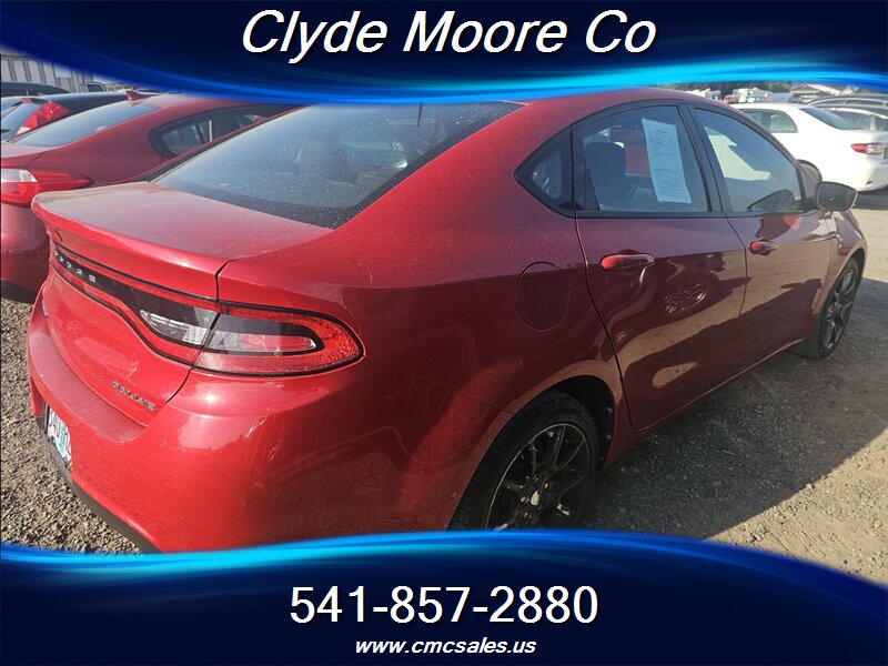 2013 Dodge Dart SXT - Photo 2 - Central Point, OR 97502