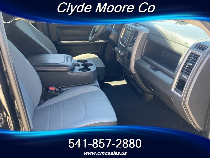 2021 RAM 1500 Classic Tradesman - Photo 7 - Central Point, OR 97502