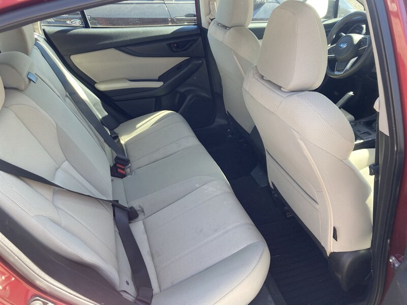 2018 Subaru Impreza Convenience - Photo 5 - Central Point, OR 97502