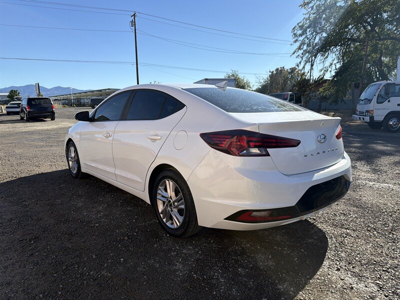2020 Hyundai ELANTRA Value Edition - Photo 8 - Central Point, OR 97502