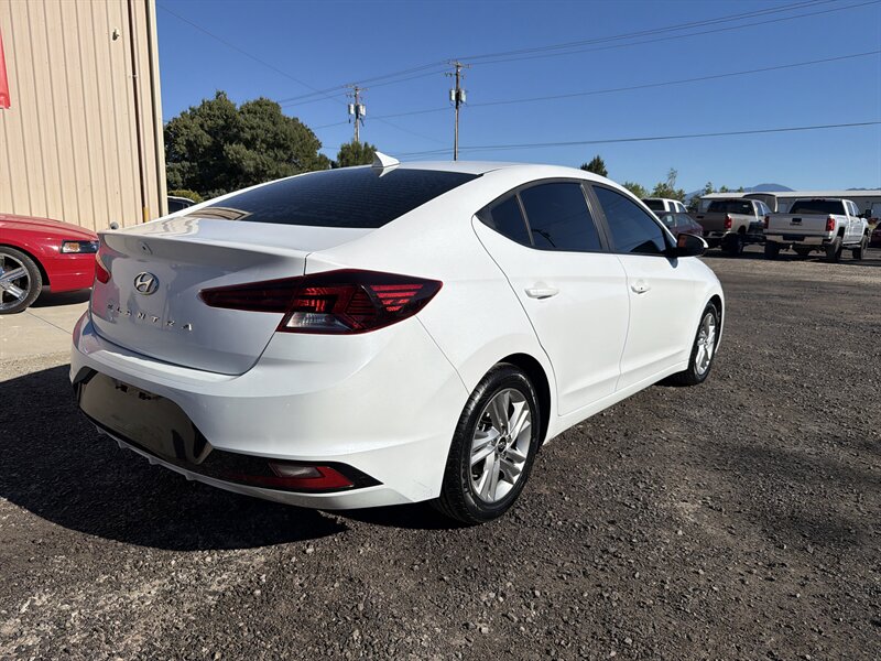 2020 Hyundai ELANTRA Value Edition - Photo 6 - Central Point, OR 97502