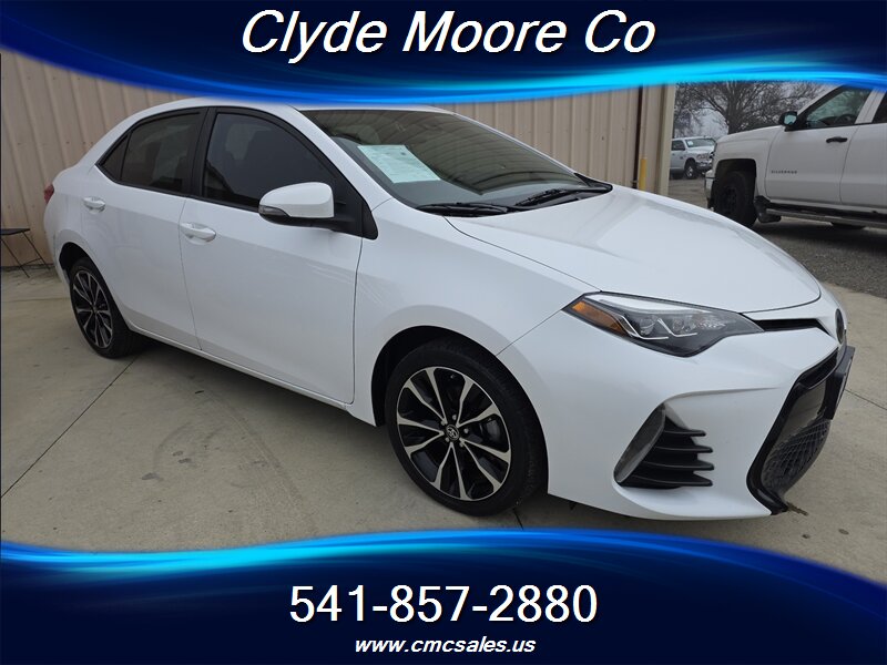 2019 Toyota Corolla SE   - Photo 1 - Central Point, OR 97502
