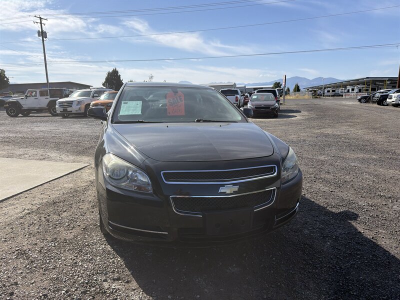 2009 Chevrolet Malibu LT - Photo 3 - Central Point, OR 97502