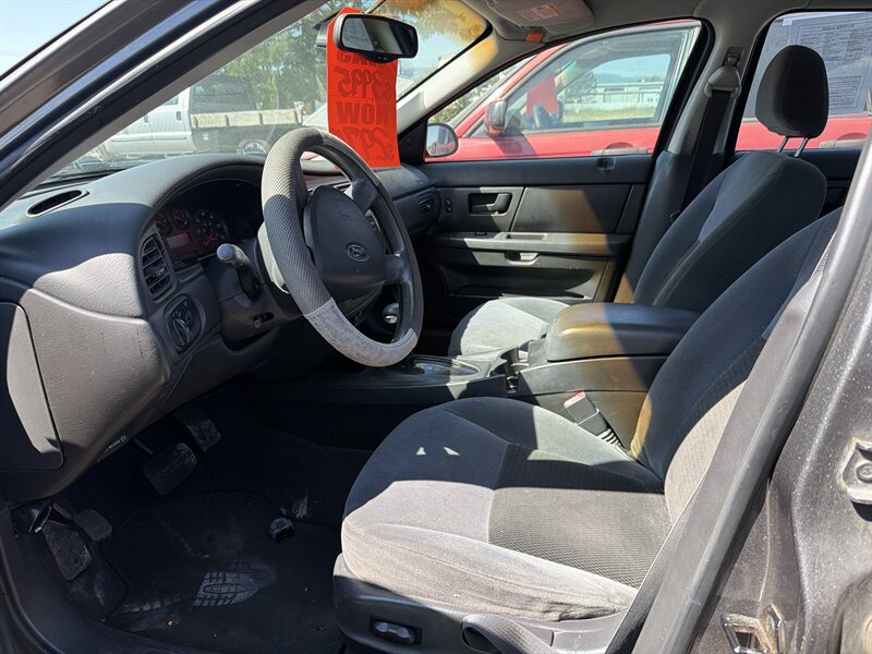 2004 Ford Taurus SES - Photo 3 - Central Point, OR 97502