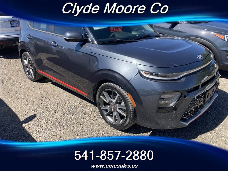 2021 Kia Soul Turbo   - Photo 1 - Central Point, OR 97502
