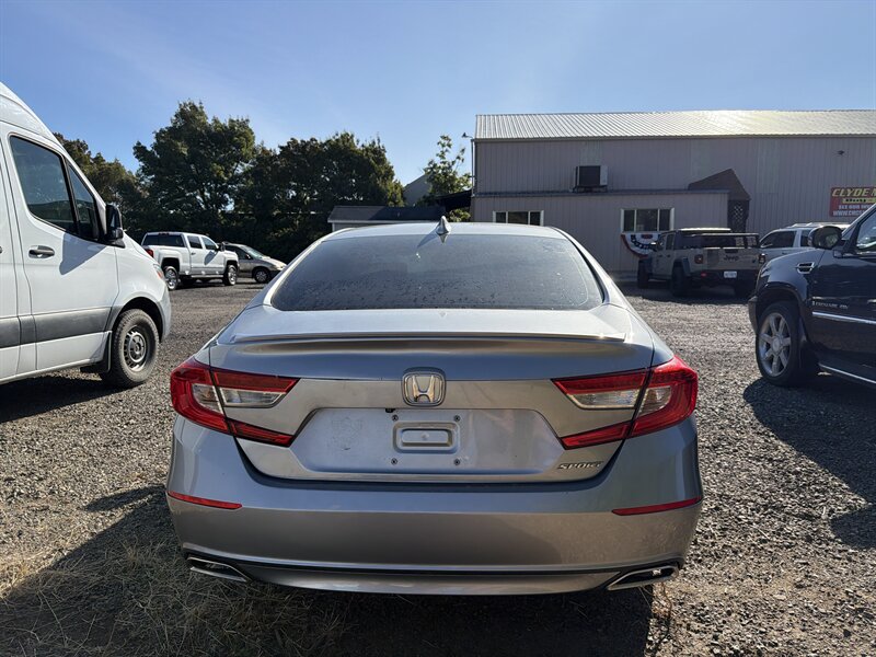 2019 Honda Accord Sport - Photo 3 - Central Point, OR 97502