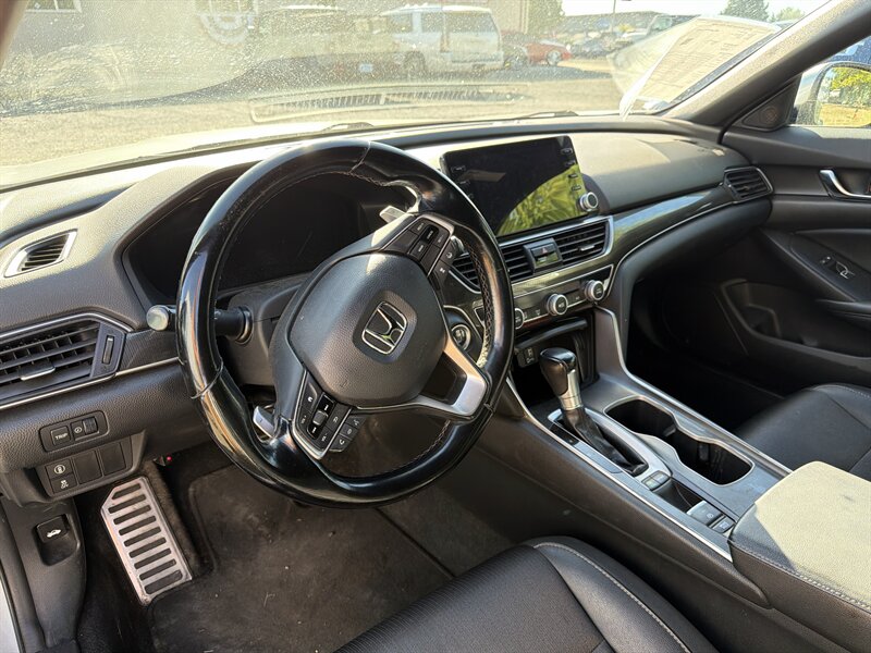 2019 Honda Accord Sport - Photo 6 - Central Point, OR 97502