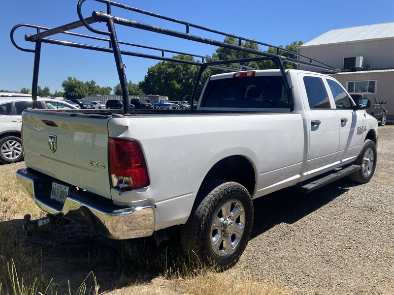 2018 RAM 2500 Tradesman - Photo 2 - Central Point, OR 97502