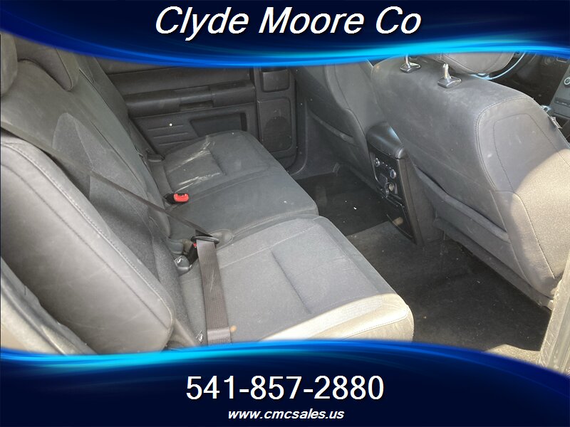 2013 Ford Flex SE - Photo 5 - Central Point, OR 97502