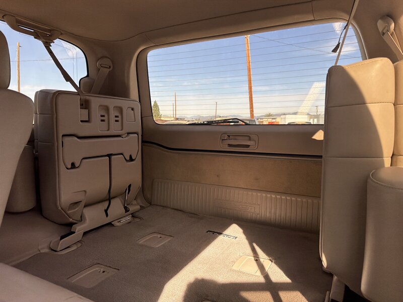 2001 Lexus LX 470 - Photo 10 - Central Point, OR 97502